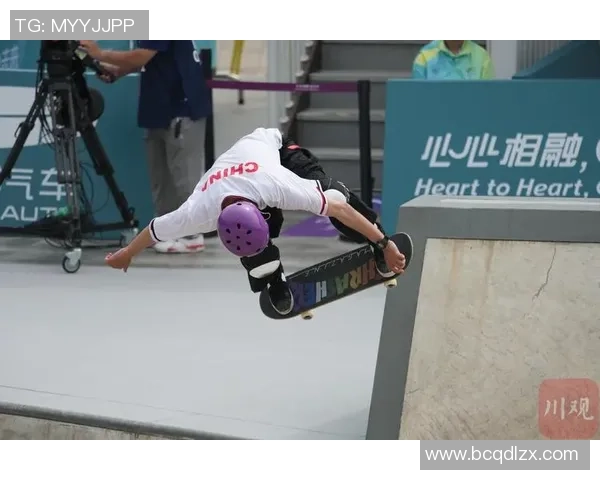 滑板精神:深入剖析杭州滑板队员的心理素质与竞技状态